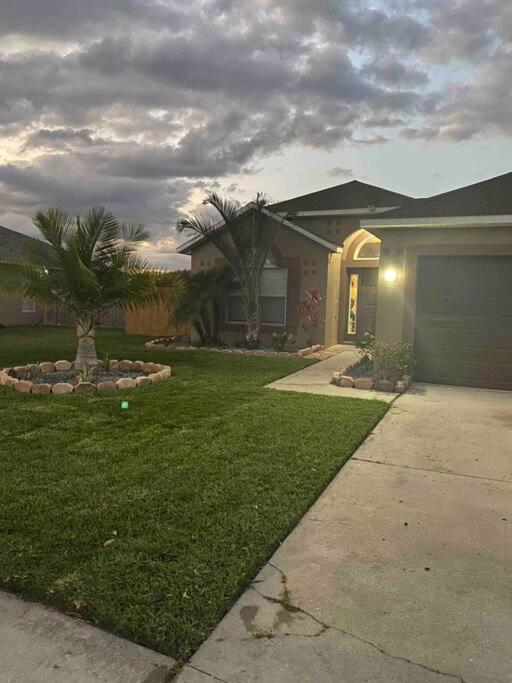 Вілла Florida Suburban Oasis ~ Lk Mary/Sanford Florida! Екстер'єр фото